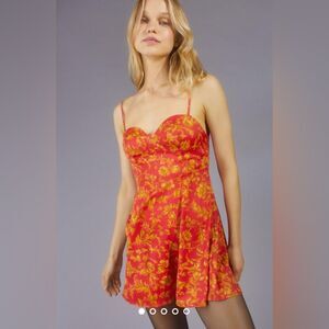 Urban Outfitters Orion Bustier Mini Dress – Red & Gold Floral – Size Small